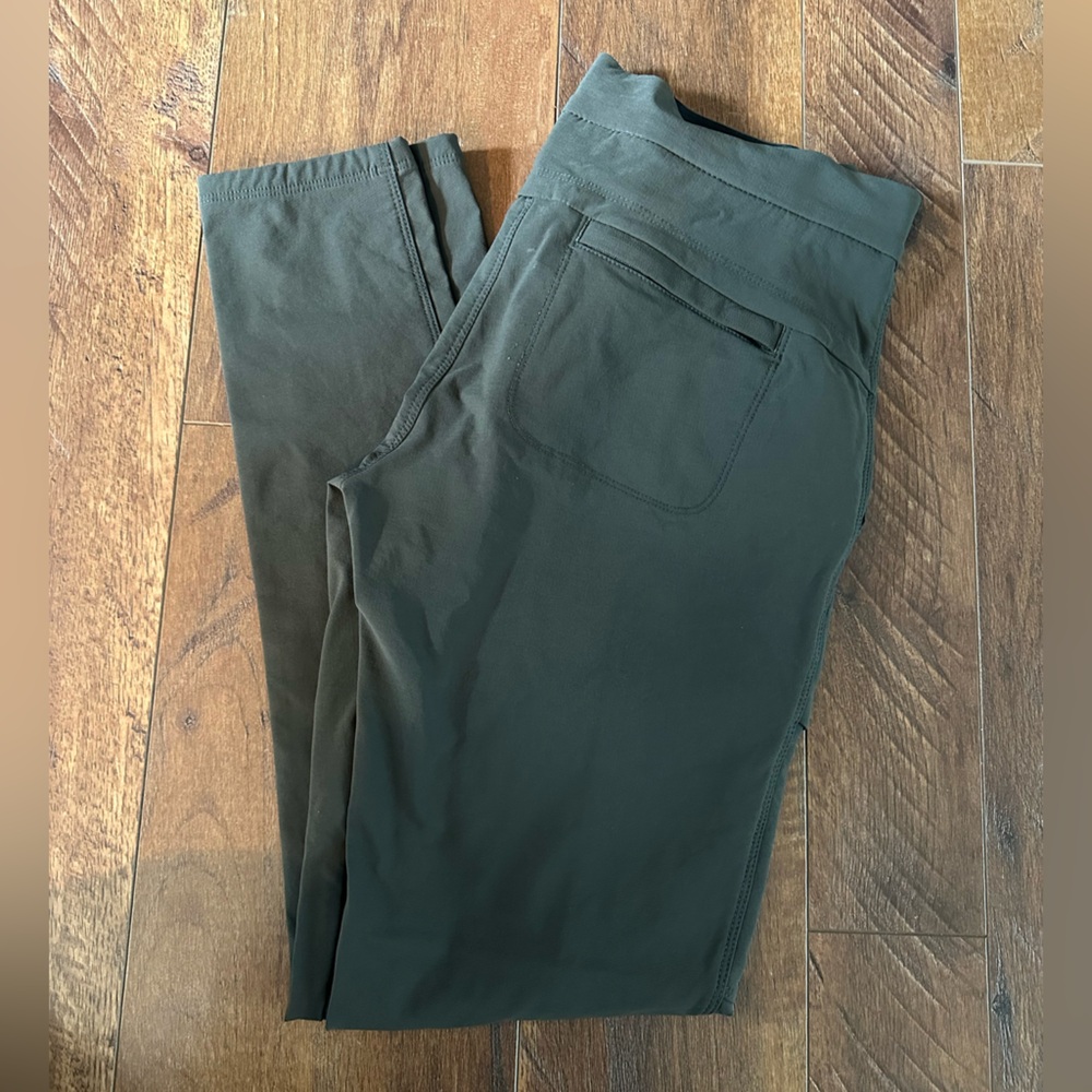 Athleta Wander Utility Pant